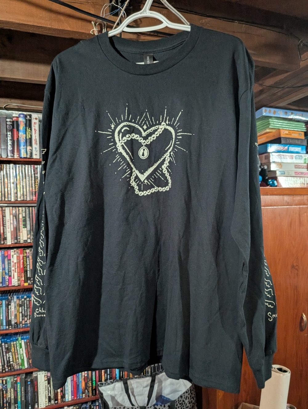 Chloe Doucet Heart Locket Design Merch Long sleeve Size L  Gildan Black